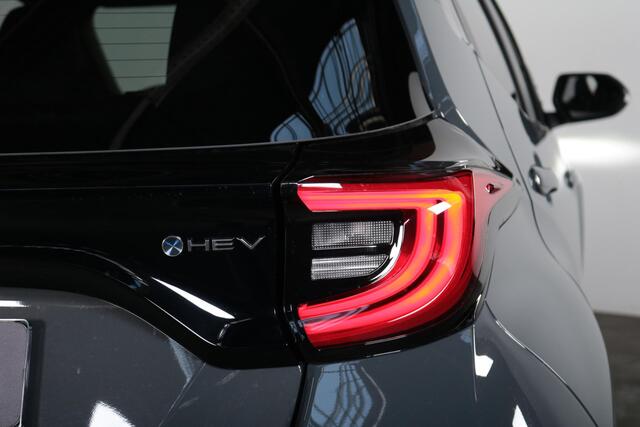Toyota YARIS 1.5 Hybrid 130 GR Sport, NIEUW, Direct leverbaar! , Facelift GR SPORT