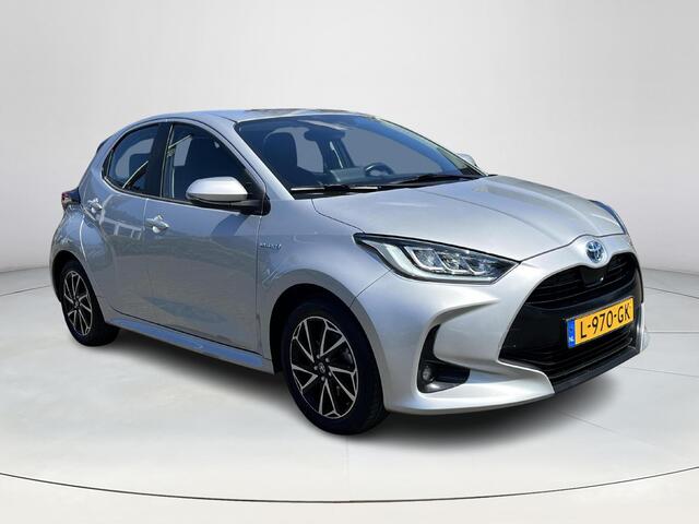 Toyota YARIS 1.5 Hybrid Dynamic | Navigatie | Licht metalen velgen | Keyless entry | LED koplampen |
