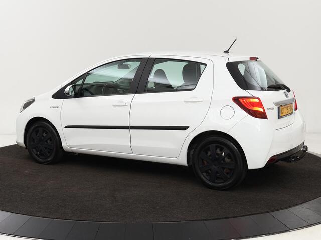 Toyota YARIS 1.5 Hybrid Aspiration | Trekhaak | Camera | Climate control | Cruise control | Bluetooth | LED