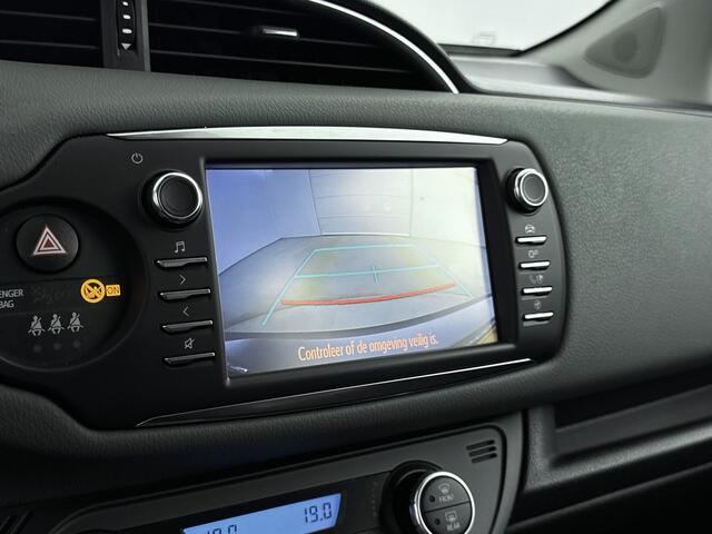 Toyota YARIS 1.5 Hybrid Energy Navi | Parkeercamera | Cruise Control | Climate Control |