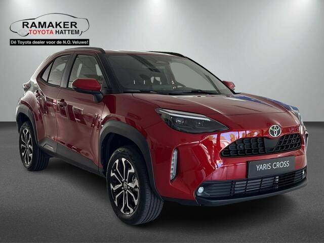 Toyota YARIS 1.5 Hybrid 115 Dynamic + Comfort Pack