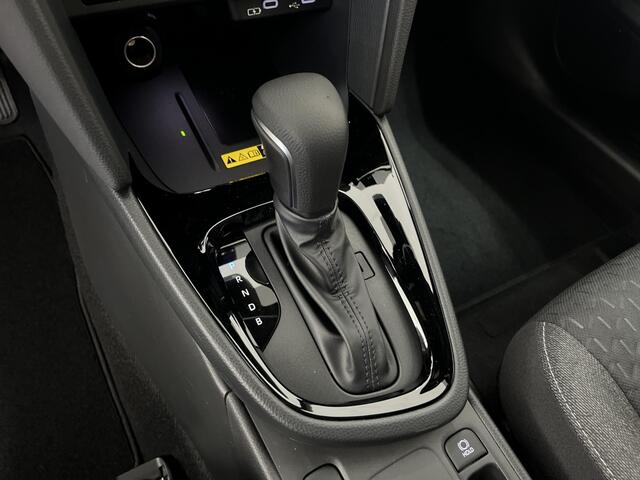 Toyota YARIS 1.5 Hybrid 115 Dynamic + Comfort Pack