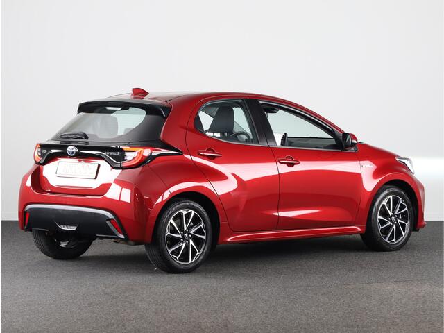 Toyota YARIS 1.5 Hybrid Dynamic Limited | 16" Lichtmetalen velgen | Parkeercamera | Climate Control | Apple Carplay /- Android Auto |