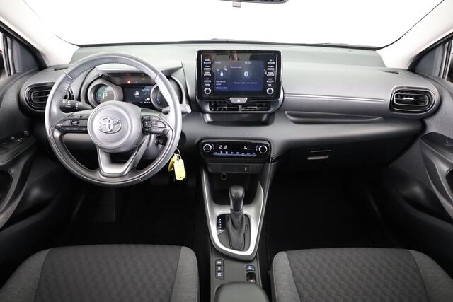 Toyota YARIS 1.5 Hybrid Dynamic Limited | 16" Lichtmetalen velgen | Parkeercamera | Climate Control | Apple Carplay /- Android Auto |
