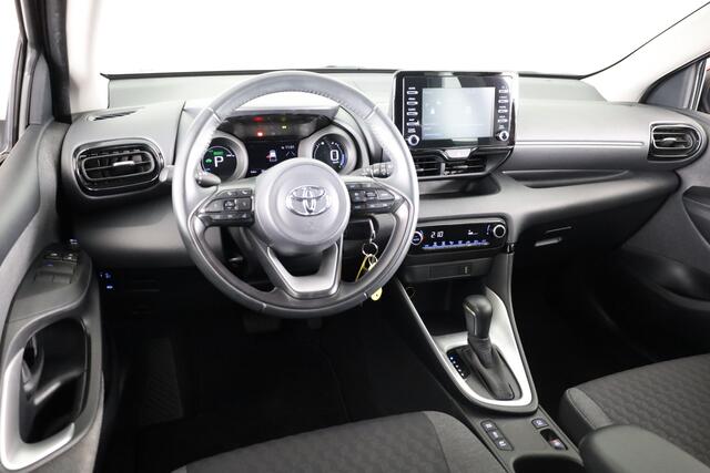 Toyota YARIS 1.5 Hybrid Dynamic Limited | 16" Lichtmetalen velgen | Parkeercamera | Climate Control | Apple Carplay /- Android Auto |