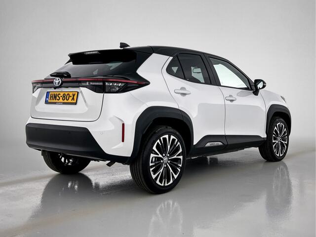 Toyota YARIS Cross 1.5 Hybrid Executive Limited | Panoramadak | JBL | Parkeersensoren |
