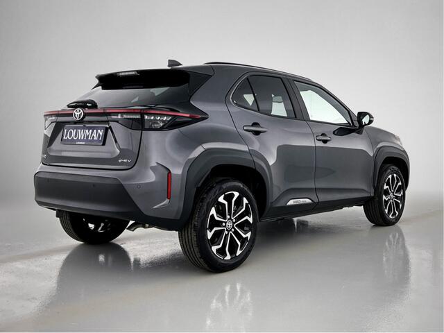 Toyota YARIS Cross Hybrid 115 First Edition *Comfort Pack*