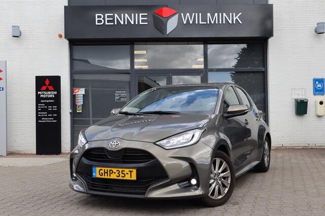 Toyota YARIS 1.5 VVT-i Dynamic Trekhaak/Head-up/Stuur/Stoelverwarming
