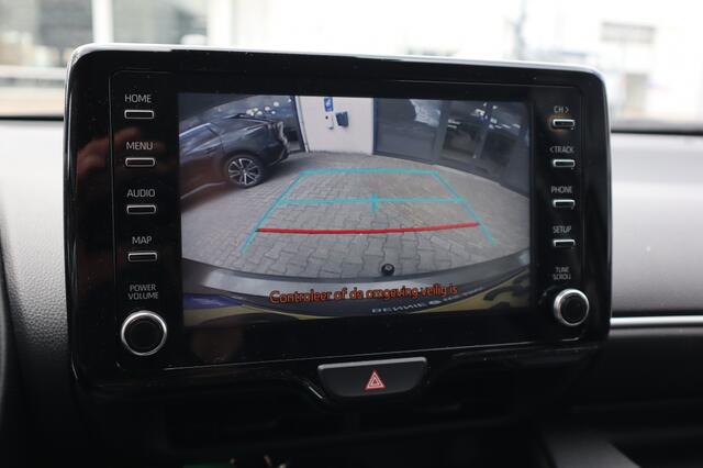 Toyota YARIS 1.5 VVT-i Dynamic Trekhaak/Head-up/Stuur/Stoelverwarming
