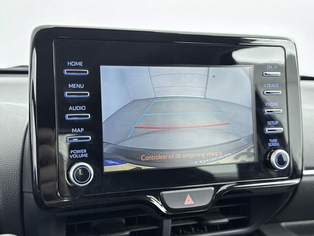 Toyota YARIS 1.5 Hybrid 115 First Edition Limited Binnen 22-5