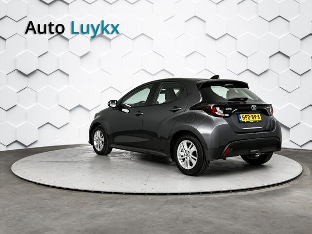 Toyota YARIS 1.5 Hybrid 115 Business | Parkeersensoren voor + achter | Stuurverwarming | Stoelverwarming