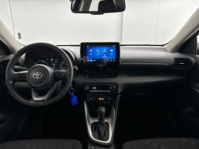 Toyota YARIS 1.5 Hybrid 115 Business | Parkeersensoren voor + achter | Stuurverwarming | Stoelverwarming