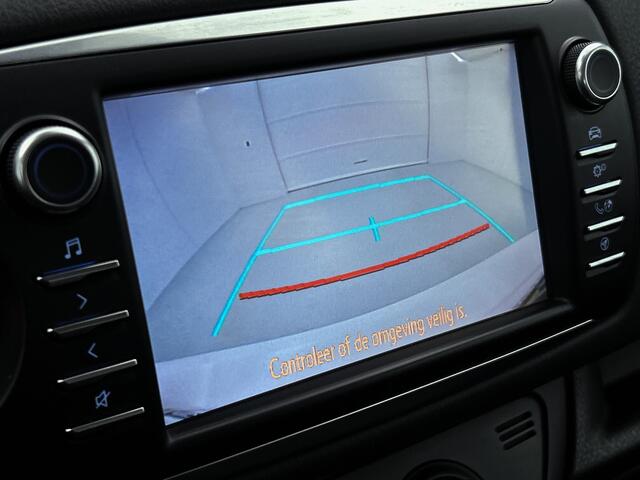 Toyota YARIS 1.5 Hybrid Dynamic Limited Go | Camera | LM Velgen |