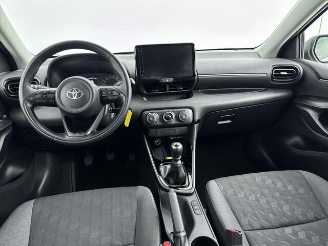 Toyota YARIS 1.5 VVT-i First Edition Lichtemetalen velgen | Airconditioning | Licht- Regensensor |