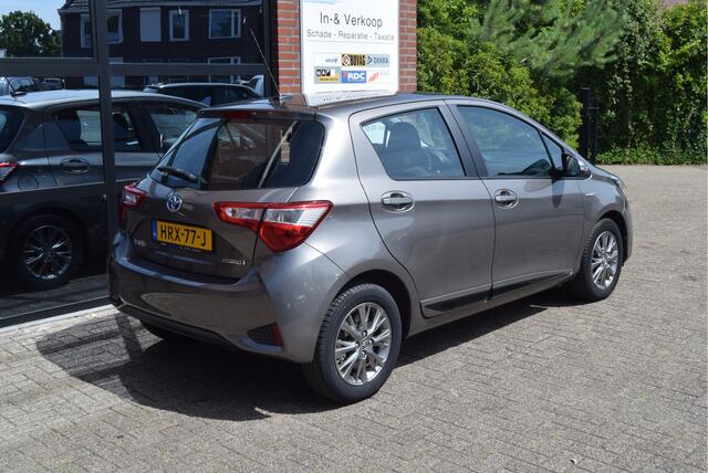 Toyota YARIS 1.5 Hybrid | Camera | Navi |