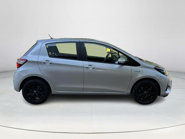 Toyota YARIS 1.5 Hybrid Energy | 06-10141018 Voor meer informatie