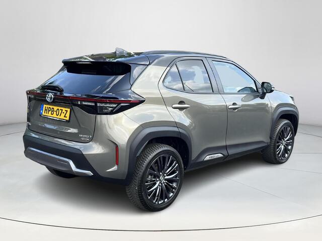 Toyota YARIS Cross 1.5 Hybrid Adventure | Navigatie | Apple CarPlay/Android auto | Achteruitrijcamera | Verwarmd stuurwiel en stoelen