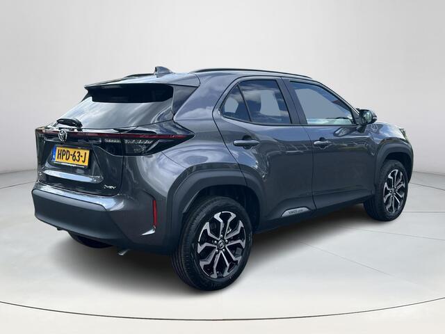 Toyota YARIS Cross 1.5 Hybrid 115 First Edition | Parkeersensoren | Stoel-+ stuurverwarming | Carplay | Keyless entry |