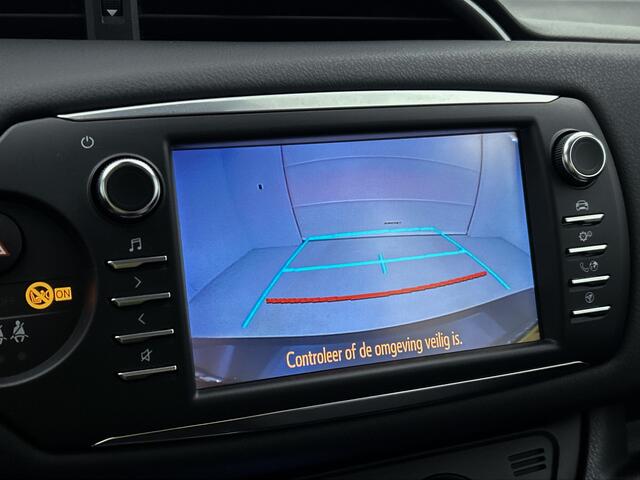 Toyota YARIS 1.5 Hybrid Dynamic | 1e Eigenaar | Stoelverwarming | Camera | Climate Control | Cruise Control |