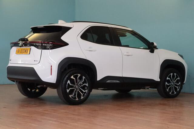 Toyota YARIS Cross 1.5 Hybrid 115 Business | APPCONNECT | CAMERA | STUUR/STOELVERW | ADAP CRUISE | LANE-ASSIST |