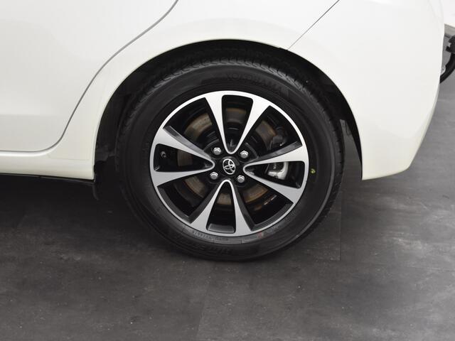 Toyota YARIS 1.5 Hybrid Dynamic Navi | Trekhaak | Panoramadak