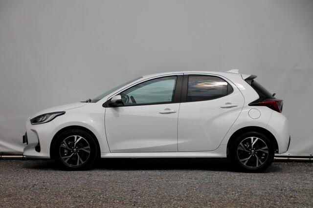 Toyota YARIS 1.5 Hybrid 115 Team Player - 93 pk **Camera / Carplay