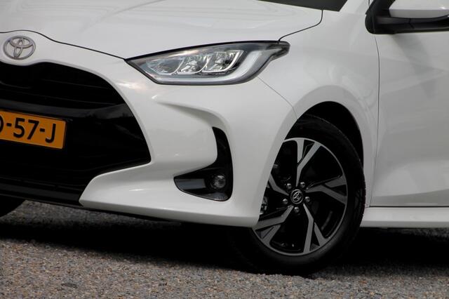 Toyota YARIS 1.5 Hybrid 115 Team Player - 93 pk **Camera / Carplay