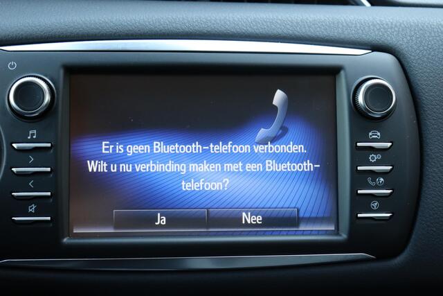 Toyota YARIS 1.5 Hybrid Y20, Navi