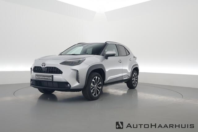 Toyota YARIS Cross 1.5 Hybrid Teamplayer 130pk | Winter pack | Safety pack | Navi | Adapt. Cruise | Camera | Keyless