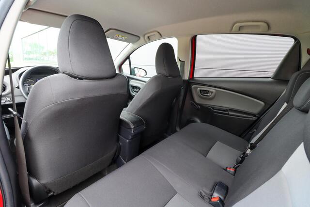 Toyota YARIS 1.5 Hybrid Dynamic | Navigatie | Rijklaarprijs - incl.garantie