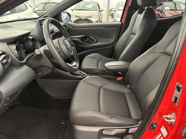 Toyota YARIS 1.5 Hybrid Launch Edition
