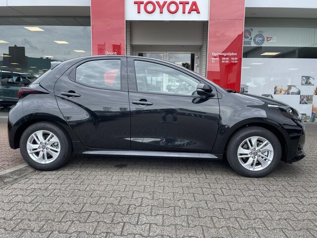 Toyota YARIS 1.5 Hybrid 115 Active Plus | Stuur + Stoelverwarming | Sensoren