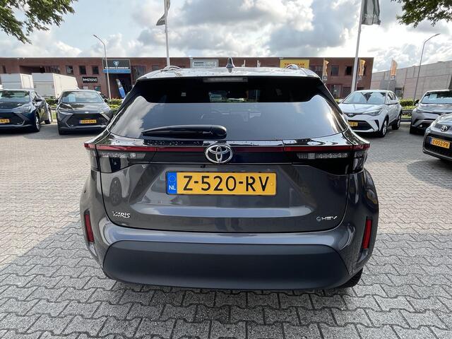 Toyota YARIS Cross 1.5 Hybrid 115 First Edition All seasonbanden
