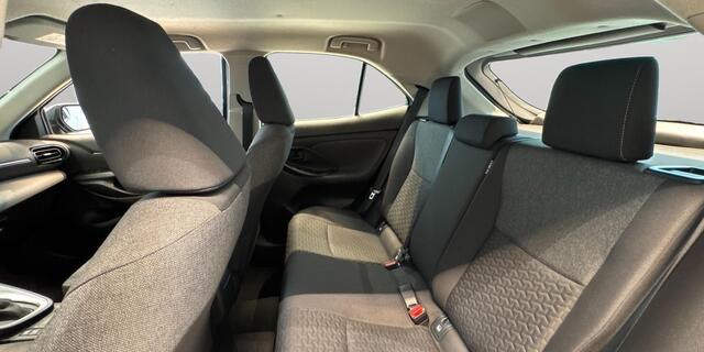 Toyota YARIS Cross 1.5 Hybrid Active Apple Carplay | Achteruitrijcamera | Adaptieve cruise control |