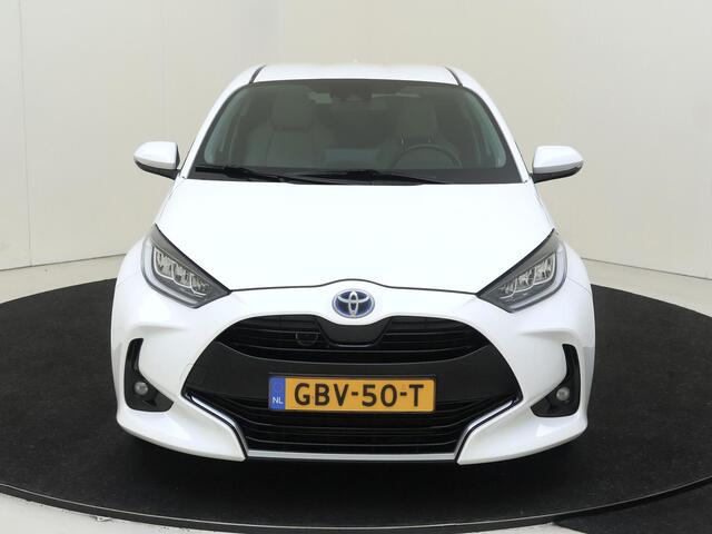 Toyota YARIS 1.5 Hybrid Executive | AUTOMAAT | Navigatie | Achteruitrijcamera | Cruise & Climate Control | Privacy Glass | LM Velgen