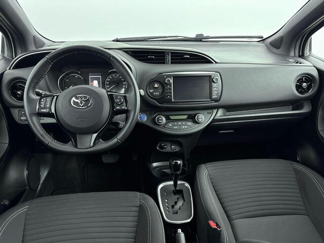 Toyota YARIS 1.5 Hybrid Bi-Tone | Navigatie | Cruise Control | Climate Control |