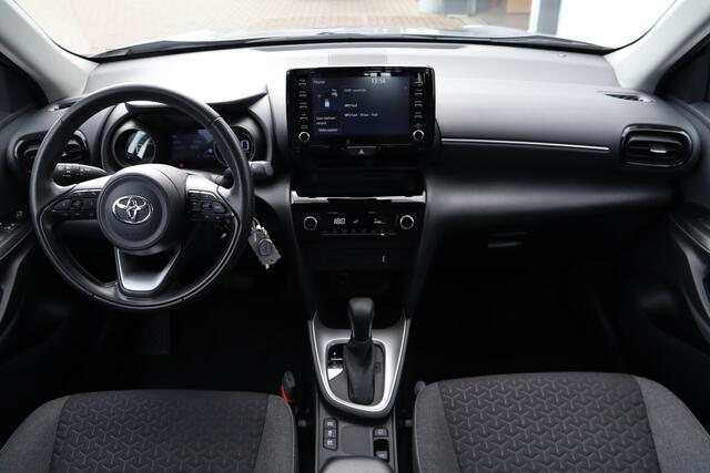 Toyota YARIS Cross 1.5 Hybrid Active | Adaptive Cruise | Climate Control | Apple Carplay-/Android Auto | Camera