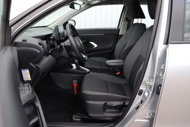 Toyota YARIS Cross 1.5 Hybrid Active | Adaptive Cruise | Climate Control | Apple Carplay-/Android Auto | Camera