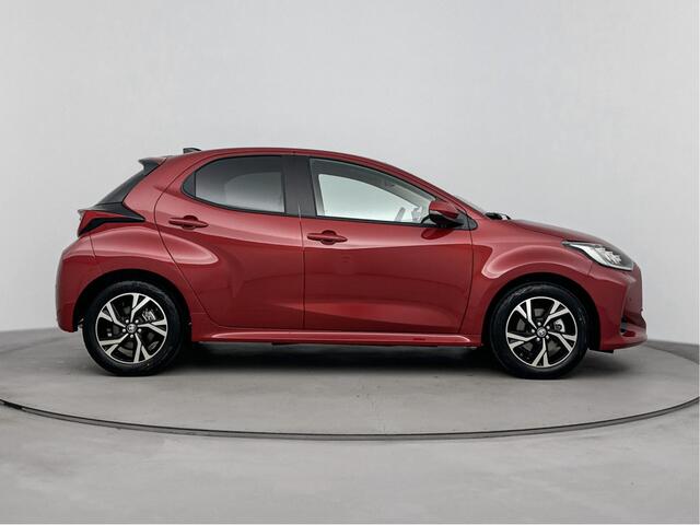 Toyota YARIS 1.5 Hybrid 115 Dynamic Comfort Pack | NIEUW & DIRECT LEVERBAAR | PRIJS INCL. ALLE ACTIES | MEERDERE KLEUREN OP VOORRAAD |