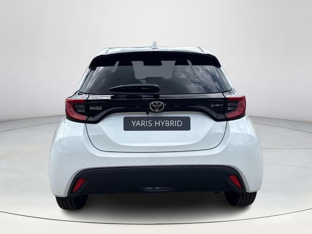 Toyota YARIS 1.5 Hybrid 115 First Edition **NIEUWE AUTO/ DIRECT LEVERBAAR**