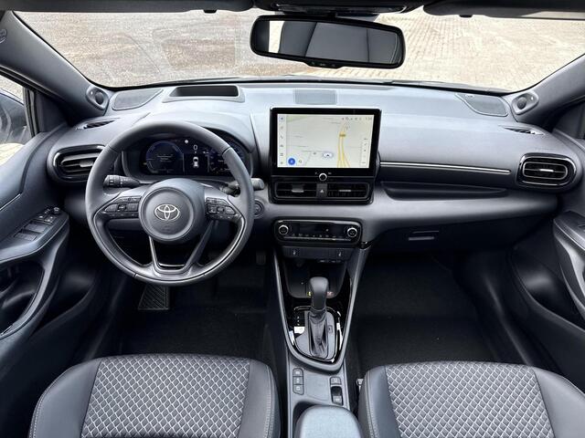 Toyota YARIS 1.5 Hybrid 130 Executive **NIEUWE AUTO/ PREMIUM PACK/ DIRECT LEVERBAAR**