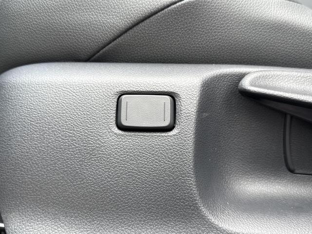 Toyota YARIS 1.5 Hybrid 130 Executive **NIEUWE AUTO/ PREMIUM PACK/ DIRECT LEVERBAAR**