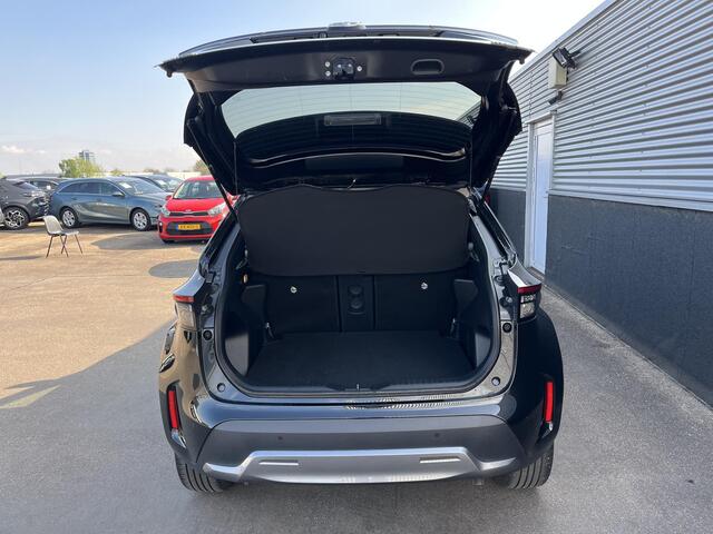 Toyota YARIS Cross 1.5 Hybrid Adventure edition Navigatie, HUD, Dodehoekdetectie, Stoelverwarming, Half/leder, Smart Key, LED, LMV