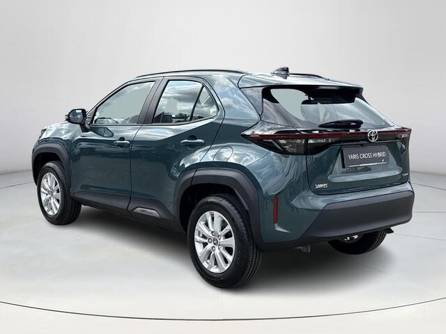 Toyota YARIS Cross 1.5 Hybrid 115 Active **NIEUWE AUTO/ FOREST GREEN/ DIRECT LEVERBAAR**