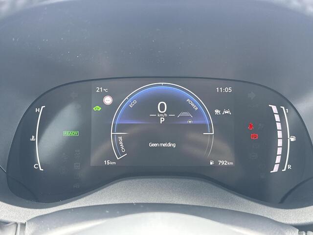 Toyota YARIS Cross 1.5 Hybrid 115 Active **NIEUWE AUTO/ FOREST GREEN/ DIRECT LEVERBAAR**