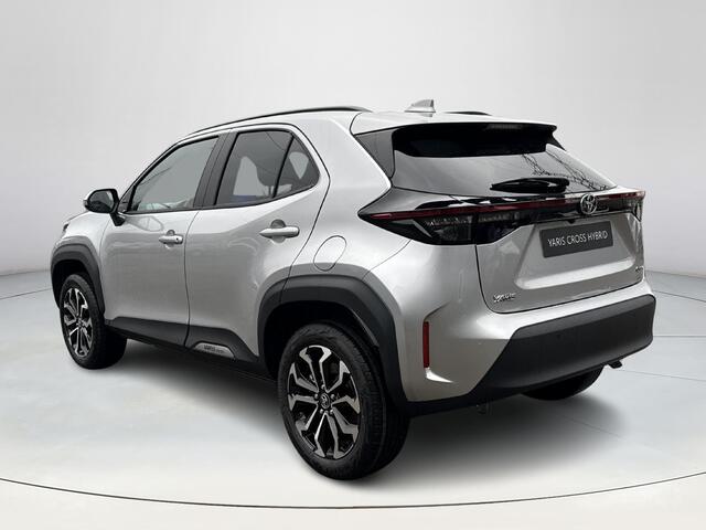 Toyota YARIS Cross 1.5 Hybrid 115 Dynamic **COMFORT PACK/ NIEUWE AUTO/ DIRECT LEVERBAAR**