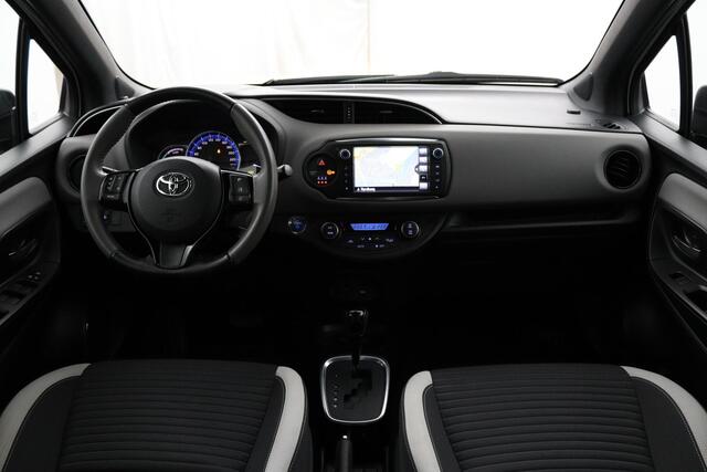 Toyota YARIS 1.5 Hybrid Dynamic Bi-Tone | Trekhaak | Navigatie | Climate control | Keyless |