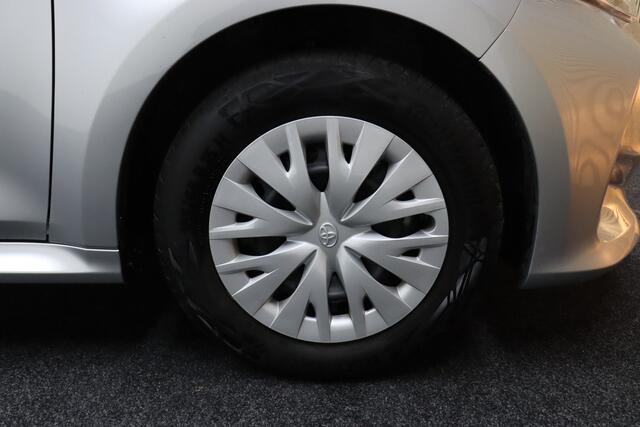Toyota YARIS 1.5 Hybrid Active | Maps Navigatie | Adaptive cruise | Winterpakket | Camera