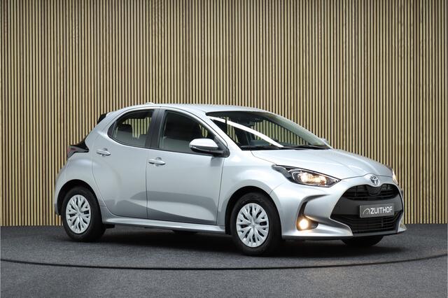 Toyota YARIS 1.5 Hybrid Active | Maps Navigatie | Adaptive cruise | Winterpakket | Camera