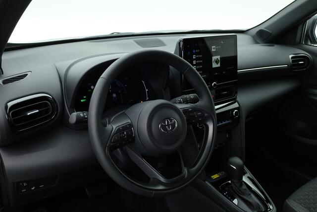 Toyota YARIS Cross 1.5 Hybrid Teamplayer 130pk | Winter pack | Safety pack | Navi | Adapt. Cruise | Camera | Keyless